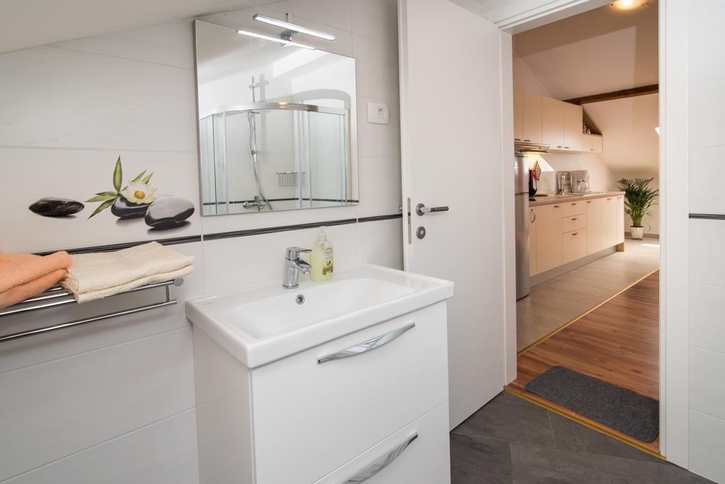 Apartman Marinko Krk Town Εξωτερικό φωτογραφία