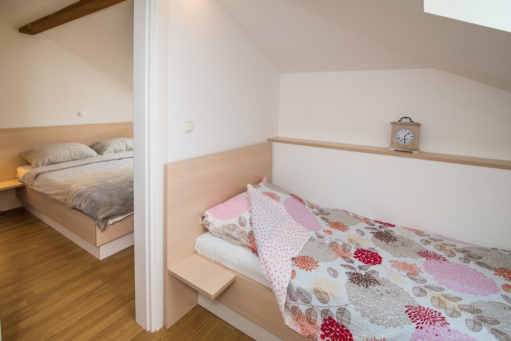Apartman Marinko Krk Town Εξωτερικό φωτογραφία